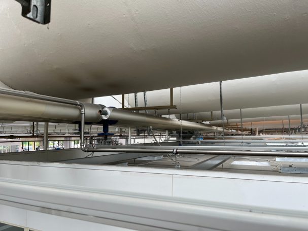 Demontage von Heizleitungen mit KMF Isolierung